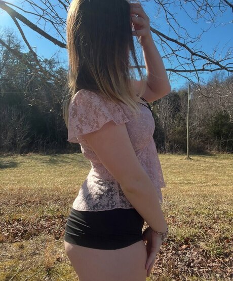 Itzgracierobbins ポルノスター ヌード 画像