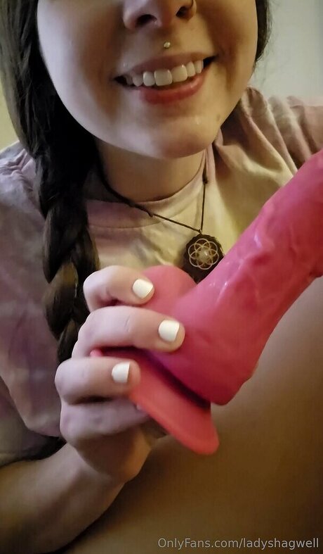 LadyShagwell 完璧なモデル 画像