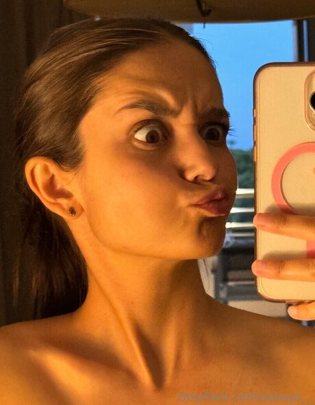 eva oopsy ヌードのポルノスター アーカイブ