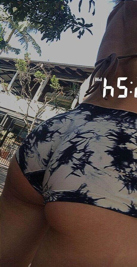 小柄な足オンリーファンズ アートポルノ 写真