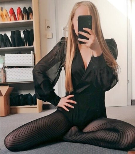 ジンジャーティーンオンリーファンズ 素敵 写真