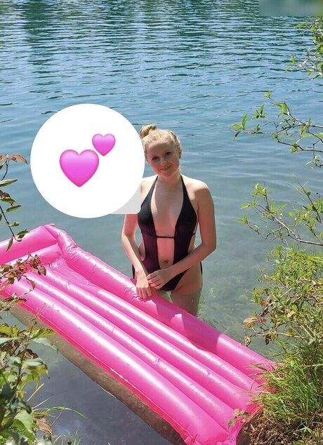 最もホットなティーンオンリーファン エロチック アーカイブ