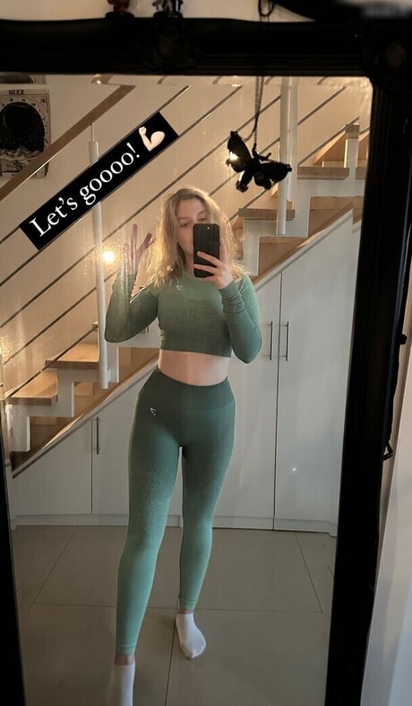 エボニー・ポーグ・オンリーファンズ 限定 画像