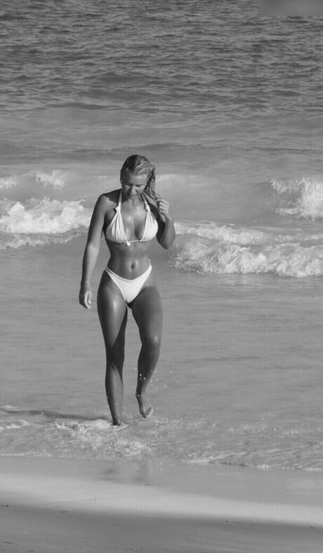 メコスジのオンリーファンズ ホット裸 ギャラリー