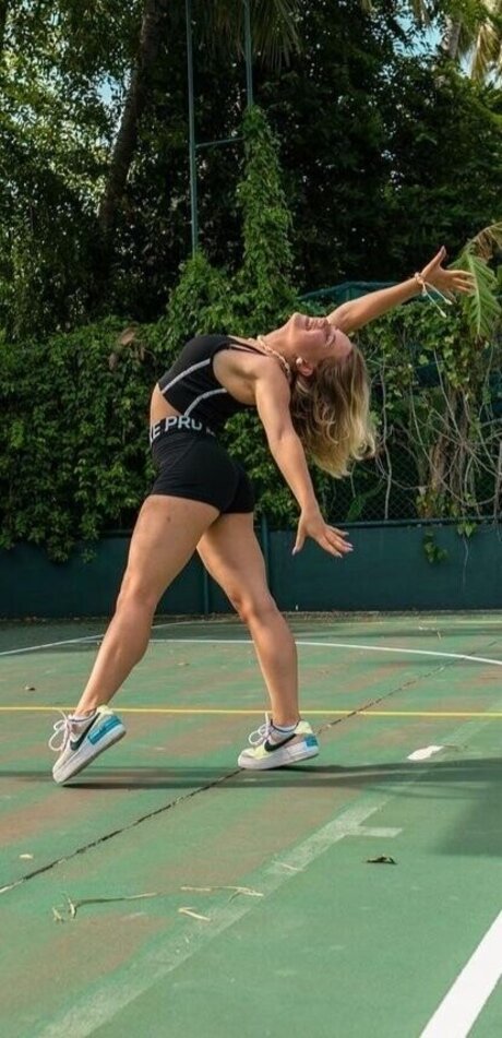 アジアの無料オンリーファンズ 美しい裸 写真