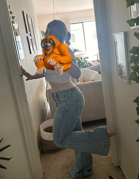 巨尻オンリーファン セクシーヌード 写真