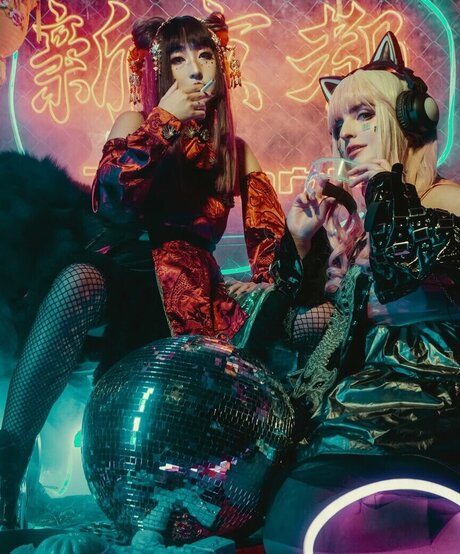 警察のオンリーファンズ 無料ポルノ 写真