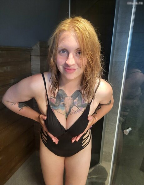 Jennifear 93 アートポルノスター 写真