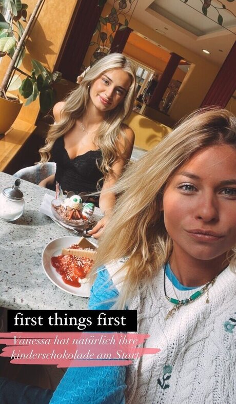 異人種間XXX オンリーファンズ アートヌード 画像