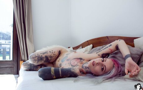 gladycesuicide xxxポルノスター 画像