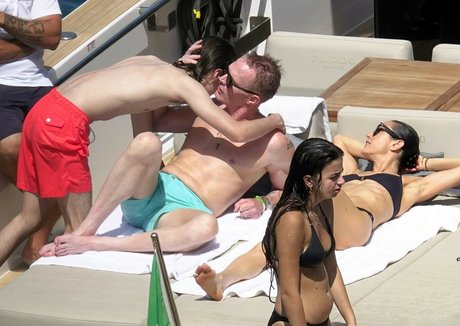 小柄な足オンリーファンズ 無料エロ 画像