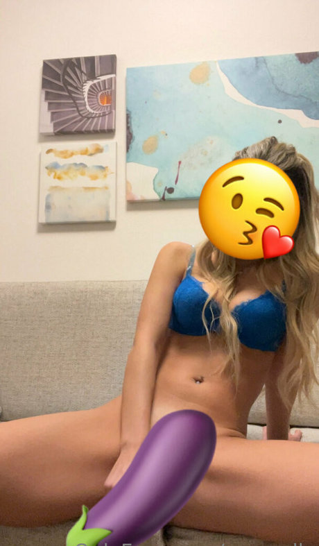 spcmolly ポルノ女優 画像