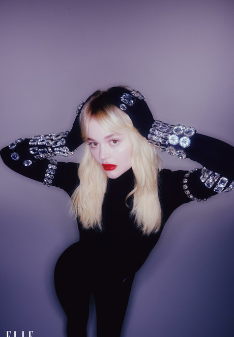 Emily Alyn Lind 独占女優 ギャラリー