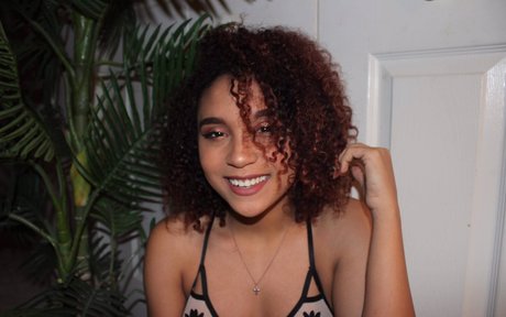 Sierra Love セックスモデル 写真