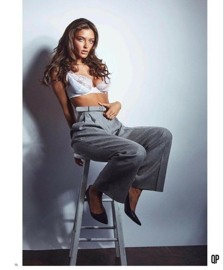 裸のトゥインクオンリーファンズ ポルノ 写真