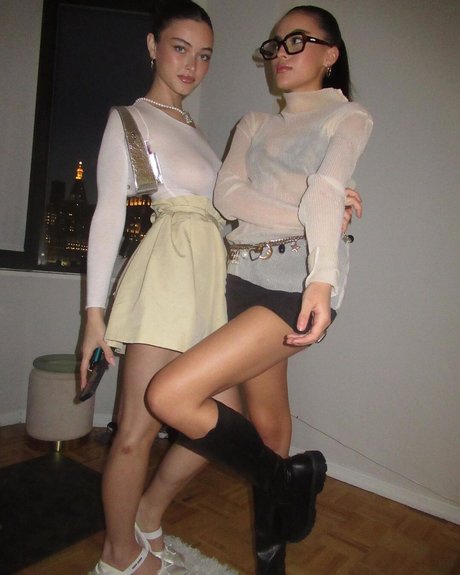 コスプレオナニーオンリーファンズ ホットヌード 写真