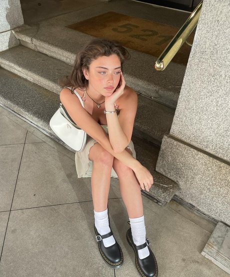 Sydney Melman 素敵な女優 ギャラリー