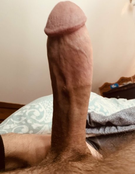 ぽっちゃりカップルオンリーファンズ ホット裸 写真