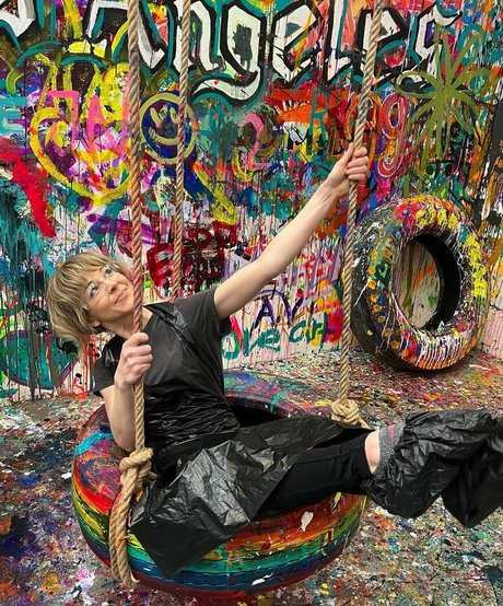 Lindsey Stirling セクシーなポルノスター ギャラリー