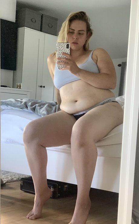 eatee 最高のモデル ギャラリー