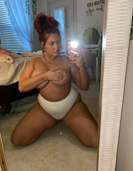 デカ尻ティーンオンリーファンズ アートポルノ 写真