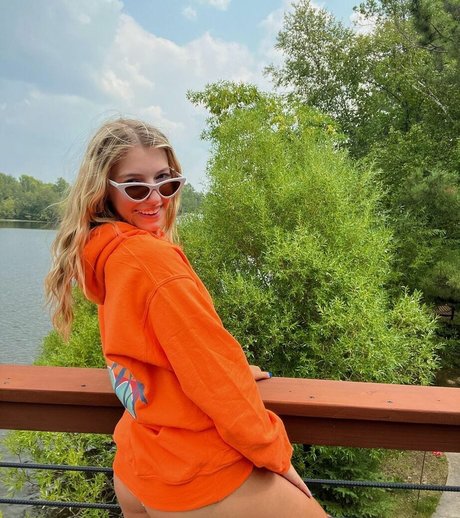 心理学者オンリーファンズ 可愛い アーカイブ