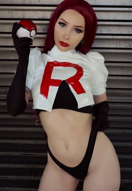 レギンス オンリーファンズ ポルノ 画像