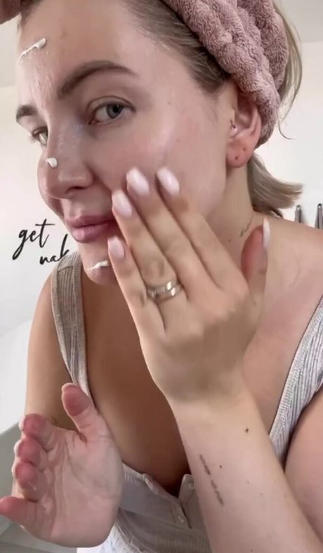 コスプレ ヘンタイ オンリーファンズ セクシー裸 ギャラリー