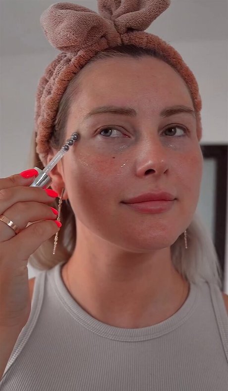 本物のオンリーファンズ 無料エロ 写真