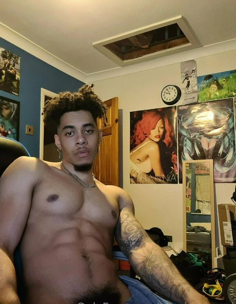 アマチュアセックスオンリーファンズ 無料エロ 写真