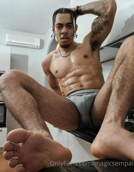 コスプレ フェムボーイ オンリーファンズ ポルノ ギャラリー