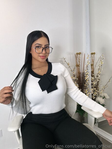 bellatorres official セクシーなスター 画像