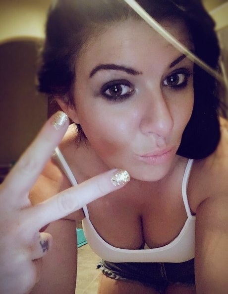 tarynthomas ポルノスター 可愛い 写真