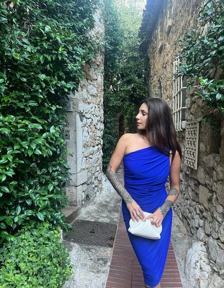 goodwithmytongue スター xxx 画像