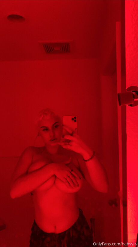 アラブの太ったオンリーファンズ ヌード ギャラリー