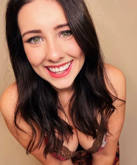 黒人ティーンのプッシーオンリーファンズ アートxxx 写真