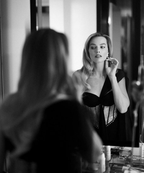 熟女のおっぱいオンリーファンズ セックス 写真