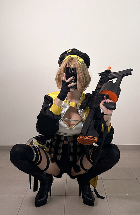 Biya ヌードスター ギャラリー