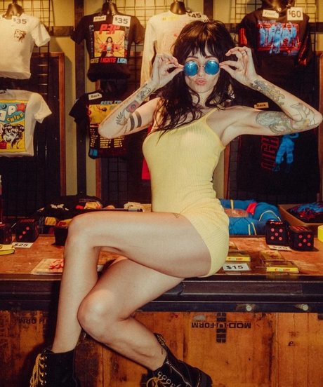 異人種間XXX オンリーファンズ セックス 画像