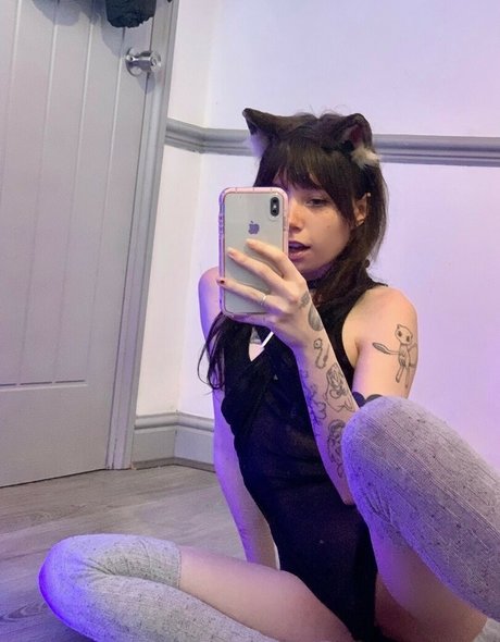 タトゥーオンリーファン 美しいxxx 写真