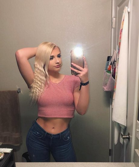 コスプレ ヘンタイ オンリーファンズ パーフェクト 画像