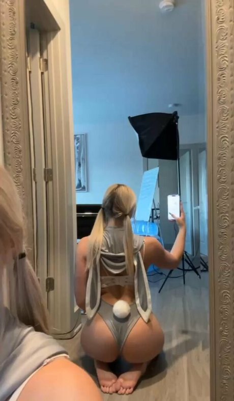 ティーンランジェリーオンリーファンズ えろた ギャラリー