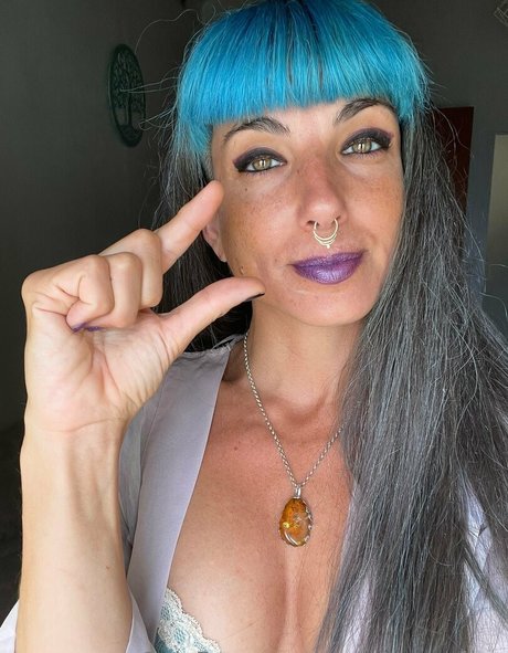 gypsymayafree 裸の女優 ギャラリー