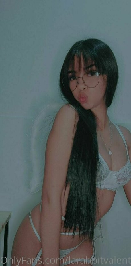 larabbitvalentinaof 高品質のポルノスター ギャラリー