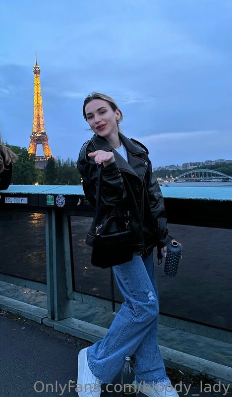 年配の熟女オンリーファンズ 限定 画像