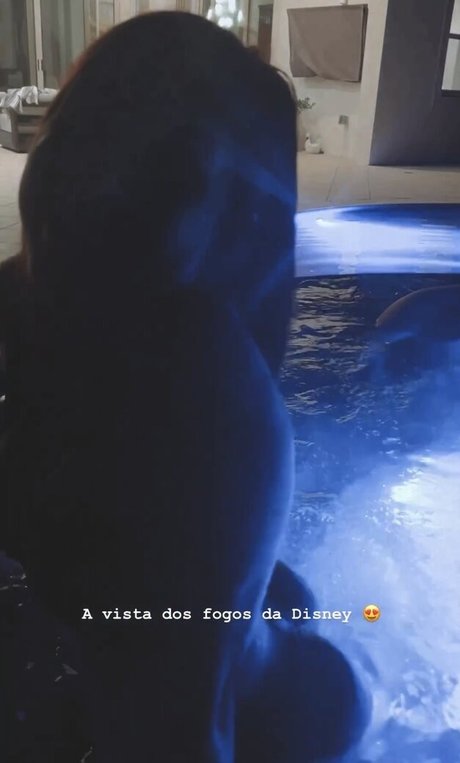 ベビーシッターオンリーファンズ アート裸 ギャラリー