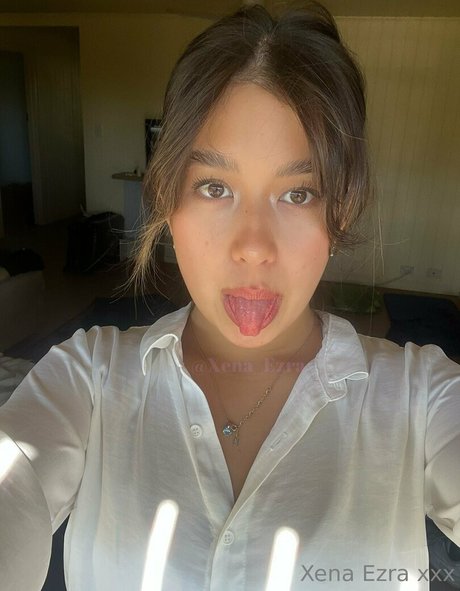 xena ezra セクシーなスター ギャラリー