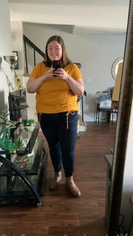 lavalampladyfree 完璧なモデル 画像