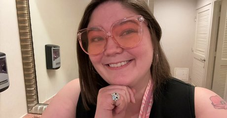 lavalampladyfree 裸のスター 写真