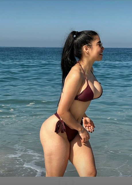 Belen Garcia ホットなポルノスター 写真